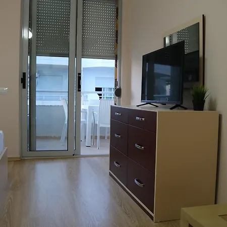 Belleview 5 *