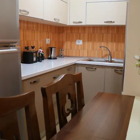 Belleview 5 Apartment *